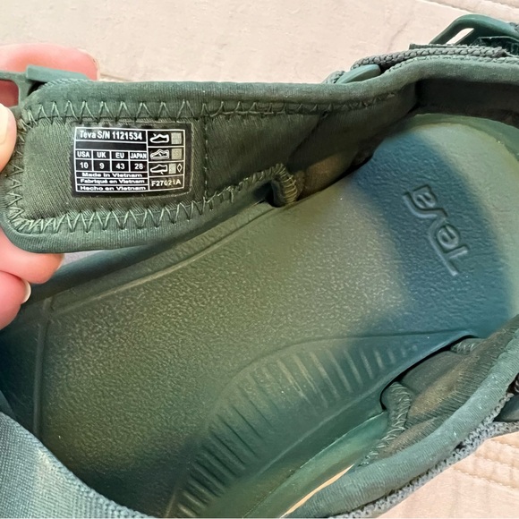 Teva Green Sandals Hurricane Verge Women’s 10 Outdoor Velcro Clip Buckles - Picture 2 of 7